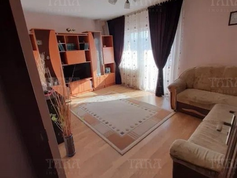 Apartament cu 3 camere, Gheorghe Doja