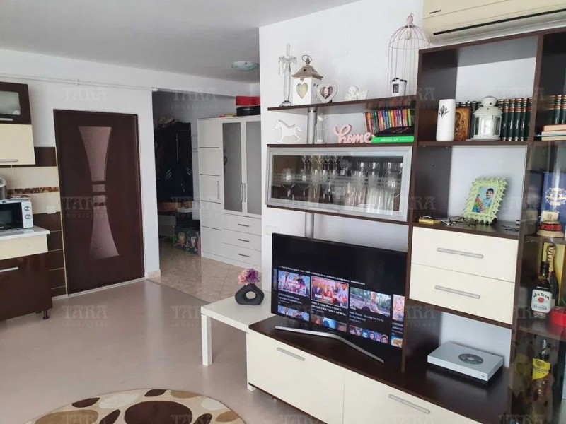 Apartament Cu 2 Camere Florilor ID V1499595 4