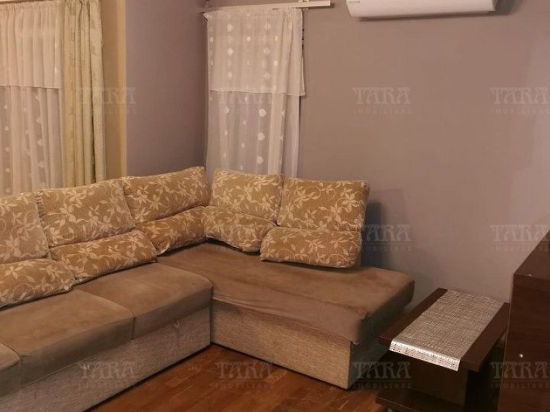 Apartament Cu 3 Camere Florilor ID V1583573 5