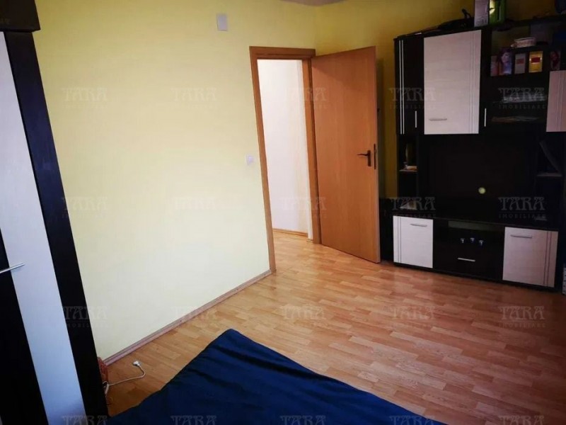 Apartament Cu 3 Camere Eroilor ID V1122958 4