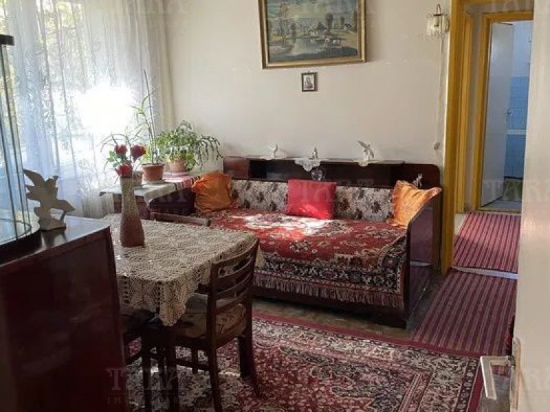 Apartament cu 3 camere, Gheorgheni