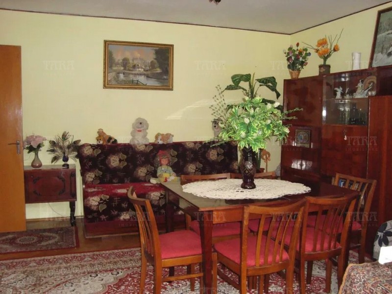 Apartament Cu 3 Camere Grigorescu ID V1690596 2