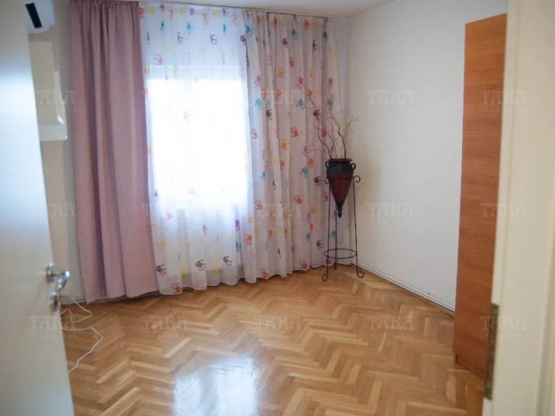 Apartament Cu 3 Camere Gheorgheni ID V967187 2