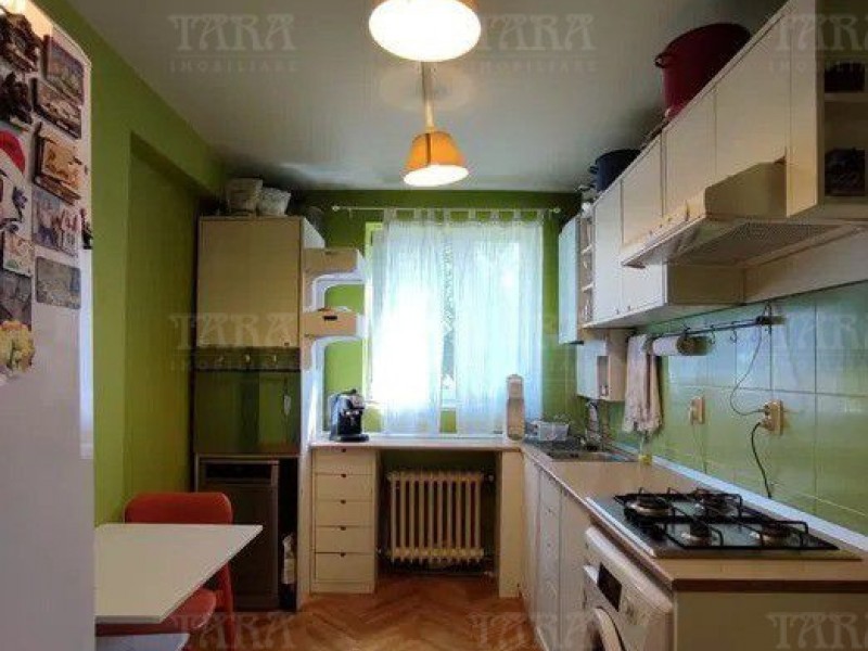 Apartament Cu 3 Camere Gheorgheni ID V1577201 2